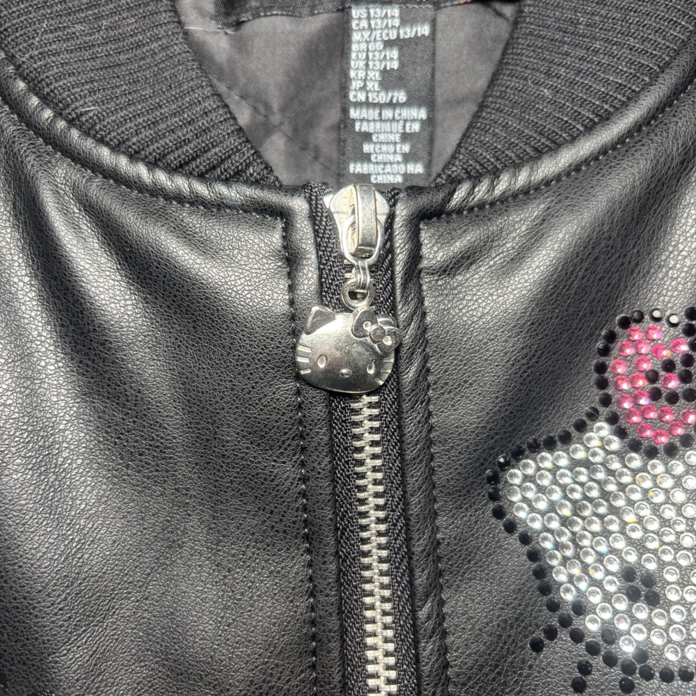 Hello Kitty x Forever 21 Faux Leather Rhinestone Bomber Jacket Black Girls 13/14 - Picture 5 of 8